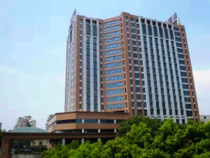 南京中大醫院綜合樓（魯班獎）